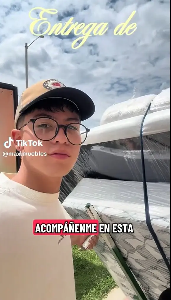 Video viral MaxMuebles